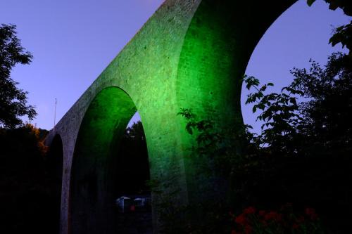 Maison Sous Le Pont