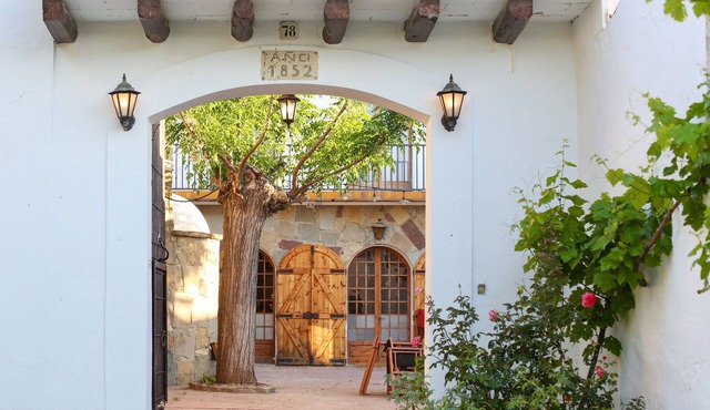 Masia Can Rovira