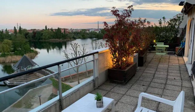 Midoon Guest - Large penthouse near Paris and Disney