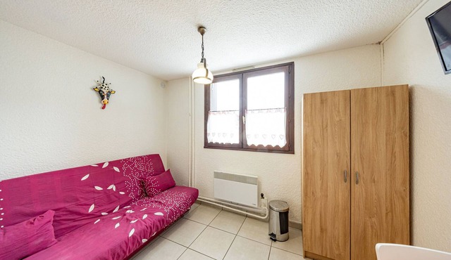 Modern studio at slopes, direct ESF access