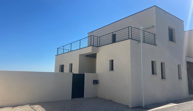 Modern Villa on the Edge of a Nature Reserve Near Aigues-Mortes and the Beach