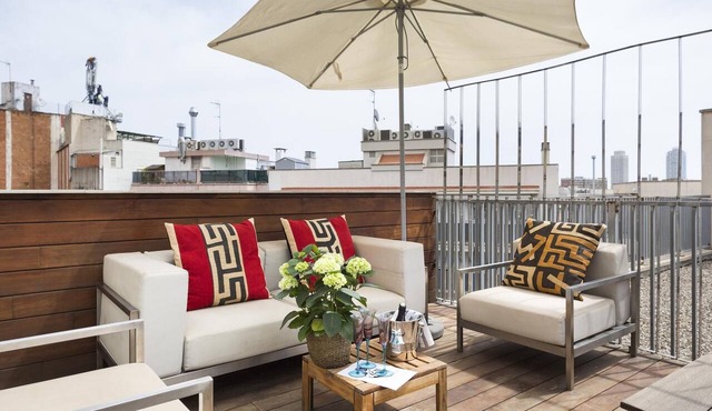 My Space Barcelona 6 apart. near Hospital del Mar ideal for patients.