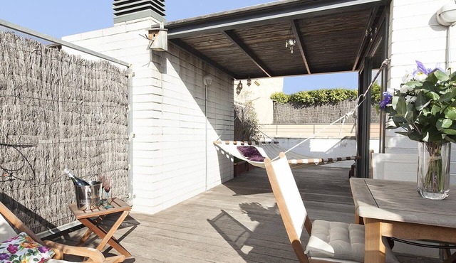 My Space Barcelona Attic with Private Terrace in City Center for 6