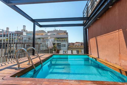 My Space Barcelona Pool City Center