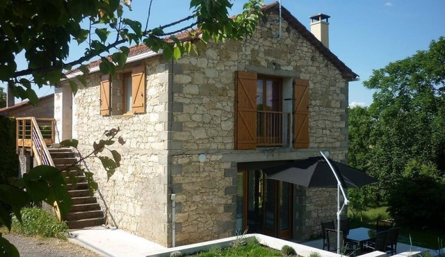 Near ALBI Vacation Rental