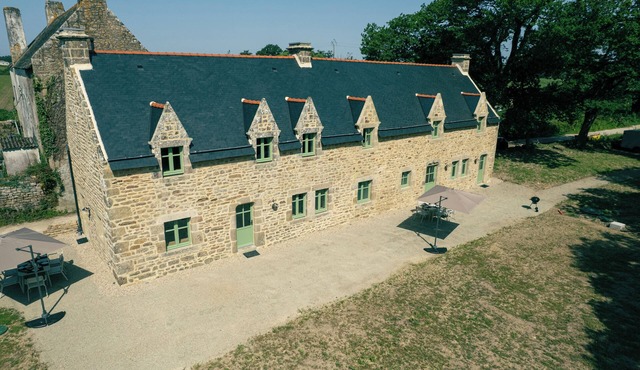 New June 2026- Authentic farmhouse - 12 people- Near Carnac