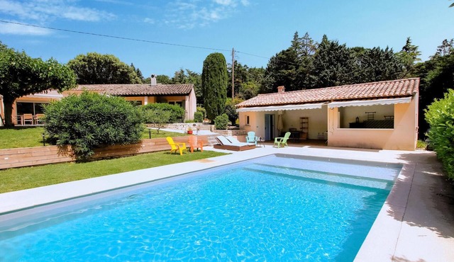 Nice home in Montélimar
