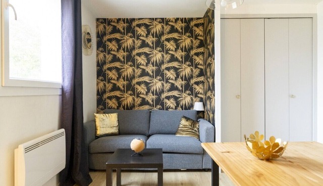 Nice studio apartment for two, near the university