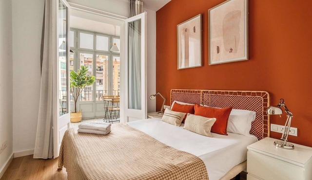 Paseo de Gracia sunny and large 4 bedrooms