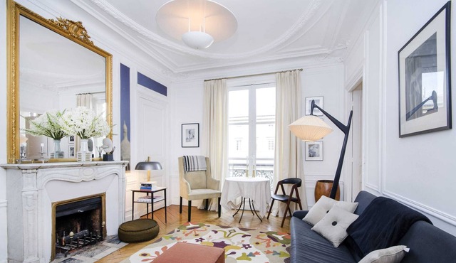 Pinot Grigio | Spacious 1-BR next to Eurostar St.