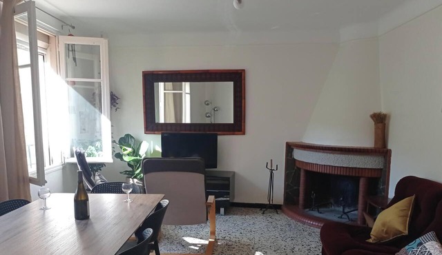 Pleasant village house, mountain view between sea, lake and mountains. Free parking