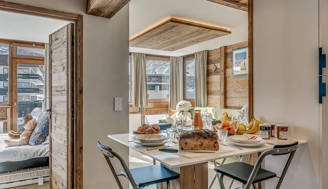 Premium 2-room apartment renovated, cozy, at the foot of the slopes, with wifi