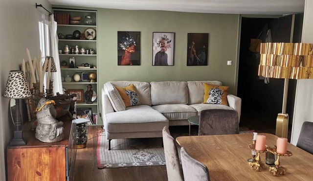 Quiet and bright apartment in Paris 9ᵉ