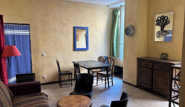 Quiet, ecological, 500 m from the sea