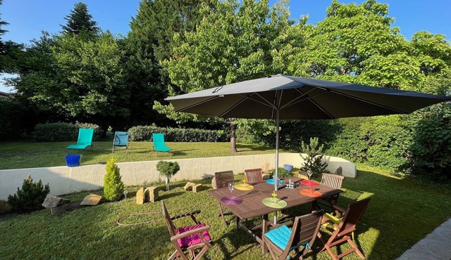 Quiet, natural home close to the Bassin d'Arcachon, lakes and ocean