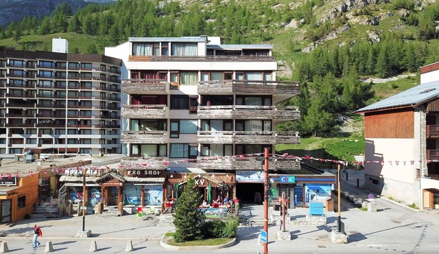 Résidence Les Cîmes - Centre Val d'Isère