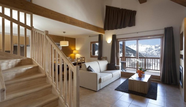Resort center, swimming pool, balcony, tv, ski locker, 41-50m², Sainte Foy Tarentaise