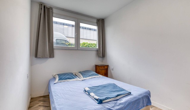 Room 'Chambre 1' with Shared Terrace, Shared Garden and Wi-Fi