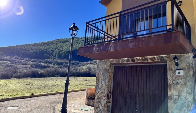 Rural accommodation in the middle of the mountains next to hiking trails