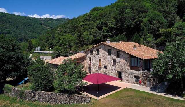 Rural House "Can Soler Casa Pairal de Rocabruna".