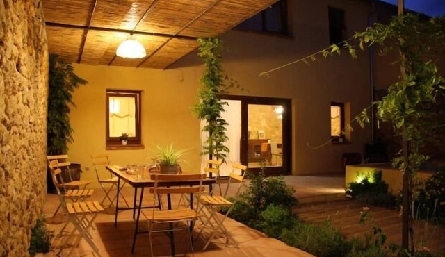 Self catering Ca l´Helena for 8 people.