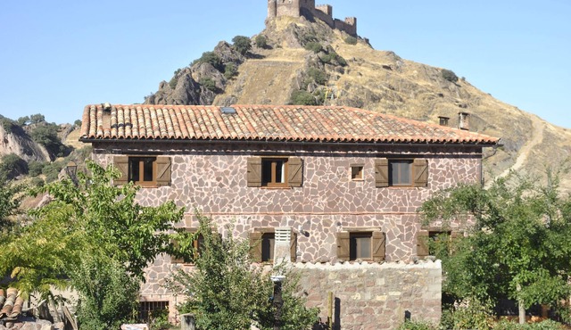 Self catering Castillo de la Riba for 10 people