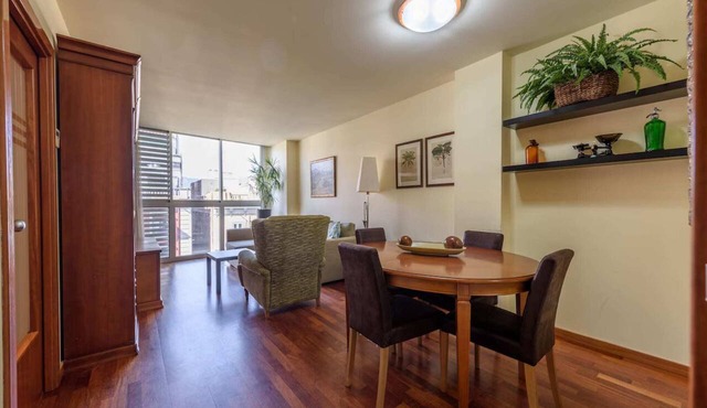 Sepulveda - RamblasRentals Stylish Bright 3BR New Catalan Flat 10m Ramblas - Parking - Wifi