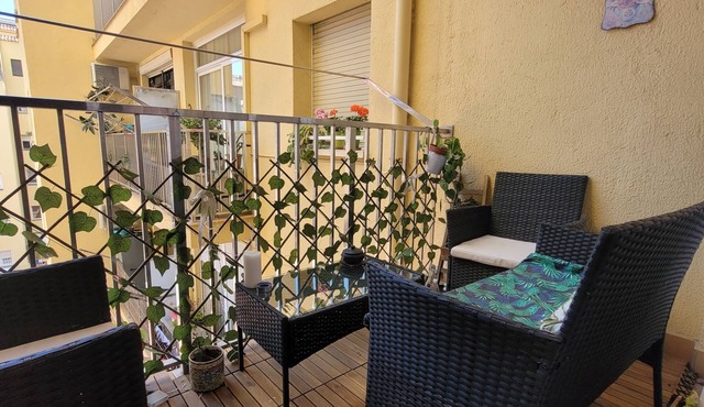 Spacious Apartment in Barcelona available for the summer!