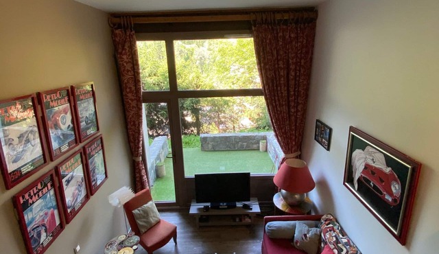 Spacious duplex for 4, Méribel center, WIFI
