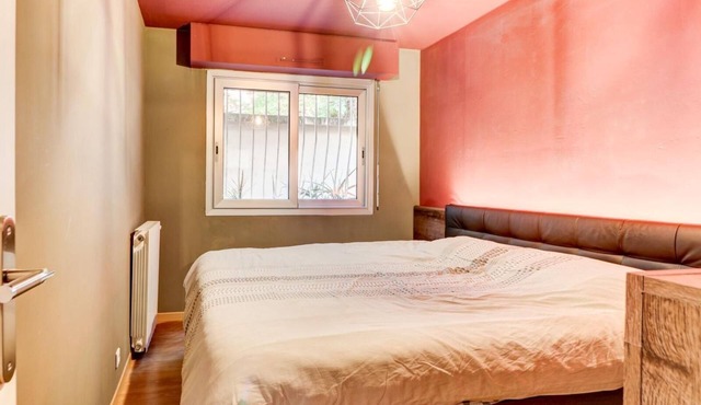Spacious family apartment, close to the beach and train/tram