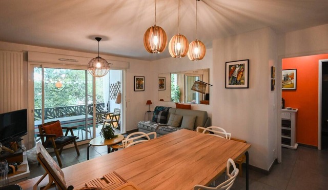 Spacious T2* standing in quiet residence (private) Ondres plage, 2/4 pers
