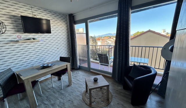 Studio 2 Personnes Proche mer et Commerce