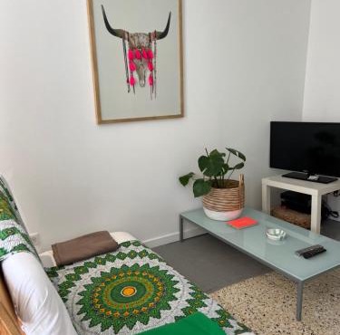 Studio Chambre voutée en Provence