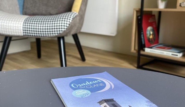 Studio charmant avec terrasse privée