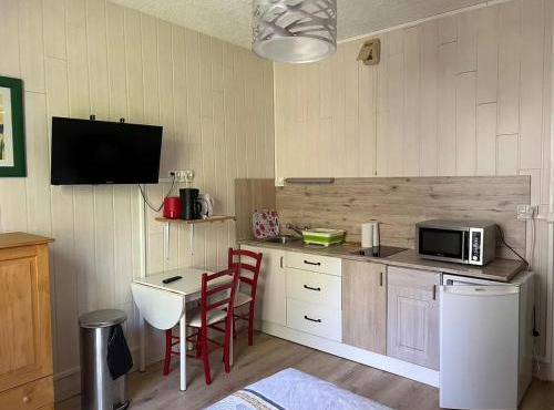 Studio moderne à Néris-les-Bains de 17 m²