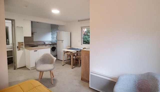 Studio rénové avec terrasse, proche des Thermes et du centre ville, Lamalou-les-Bains - FR-1-451-61