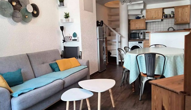 Stunning 2-bedroom apartment in the NÉOUVIELLE residence – sleeps up to 8
