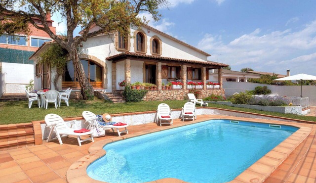 Stunning private villa for 8 people with WIFI, private pool, TV, terrace and panoramic view
