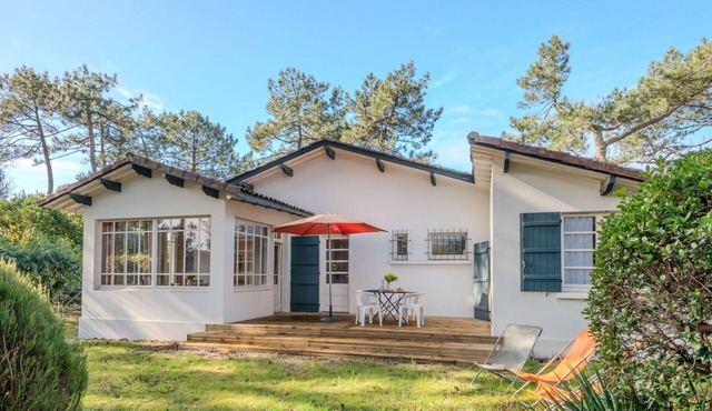 Stunning private villa for 6 people with WIFI, TV, terrace and pets allowed