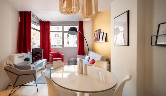 SUITE GIDE : au cœur de la Rive Gauche, neuf, design, 2/4 personnes