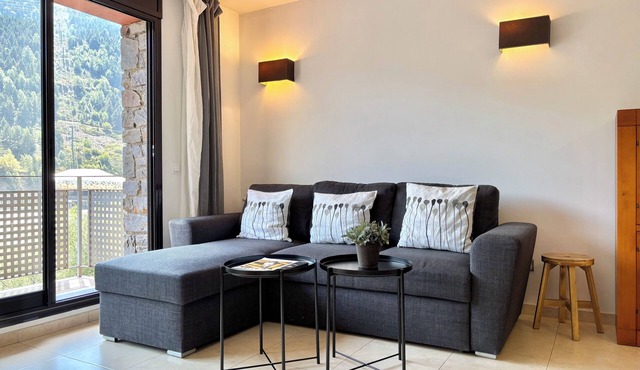 Surrounded by nature, ideal for hiking I AndBnB