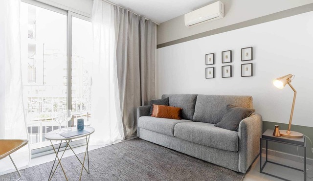 Sweett | Callao IV - Two Bedroom Apartment, Sleeps 4
