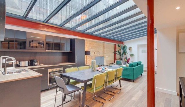 Sweett | Sentier II - Four Bedroom Apartment, Sleeps 9