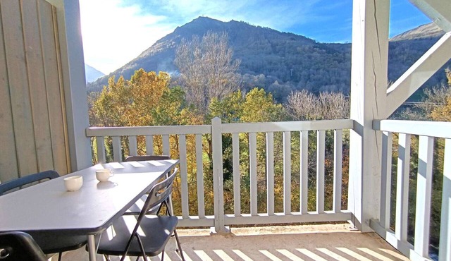 T2 in Saint-Lary-Soulan with Pool and Parking for 4 pers.