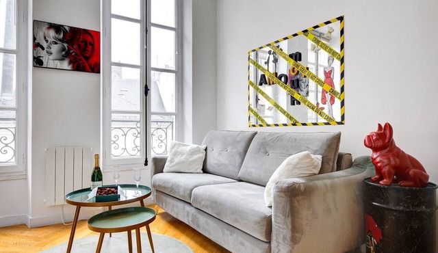 TBS 77- Bright and refined space Quartier Marais