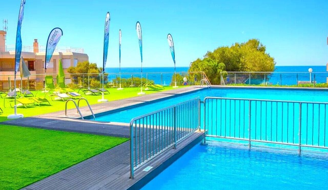 TORRASSA Apartment - Sea View - Pool
