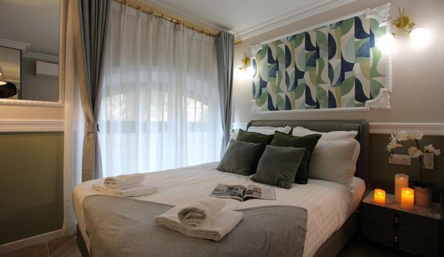 Triplex 250m² 6CH - Clim - Très spacieux -