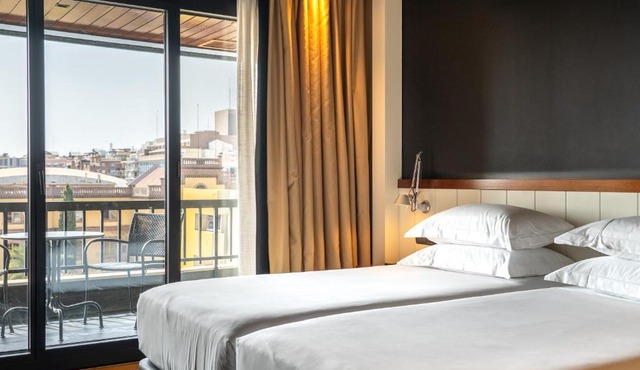 U232 Hotel