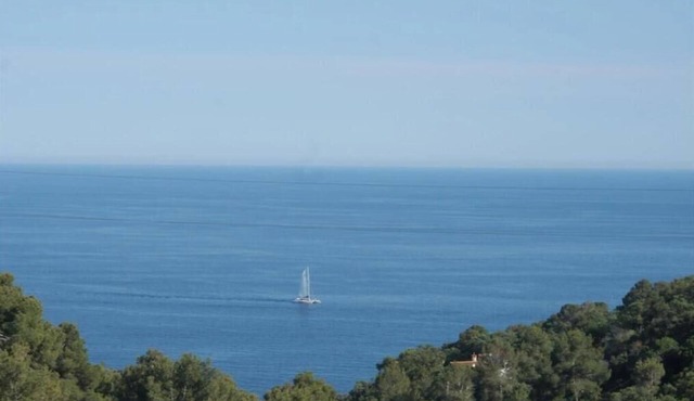 Vacation home, private pool, ocean view, Tossa–Lloret de Mar, quiet, green, close to the beach,