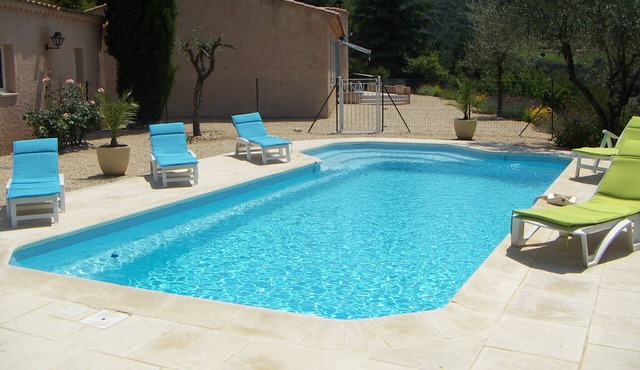 Villa 8 pers. all comforts - private pool, 5min from Vaison-La-Rom.